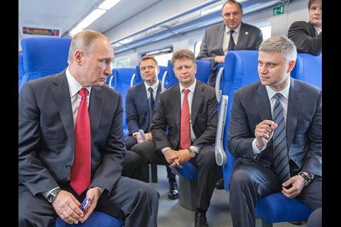 tn_ru-moscow-central-ring-opening-putin-onboard.jpg